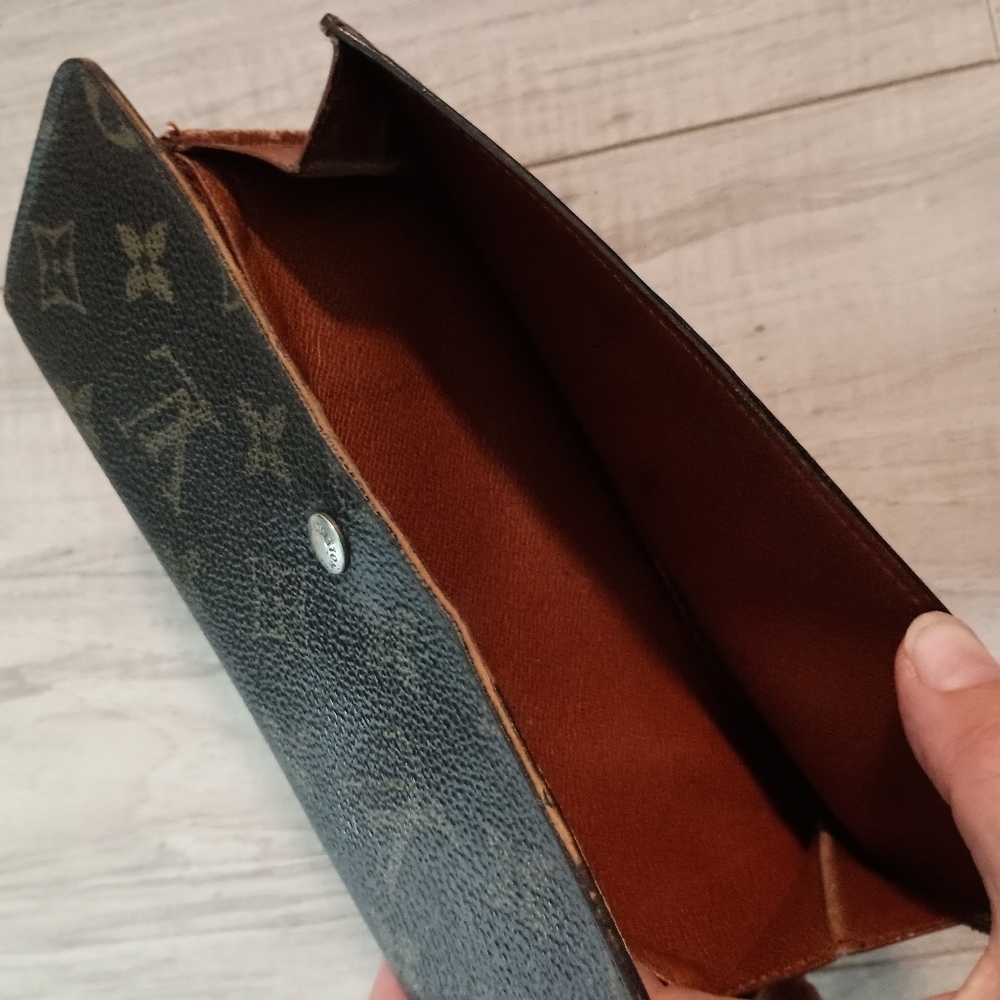 Louis Vuitton Monogram Portefeiulle Sarah LongBifold Wallet Brown Women's - Picture 12 of 16